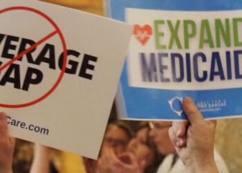 Kansas Medicaid expansion debate to be revived when Legislature returns